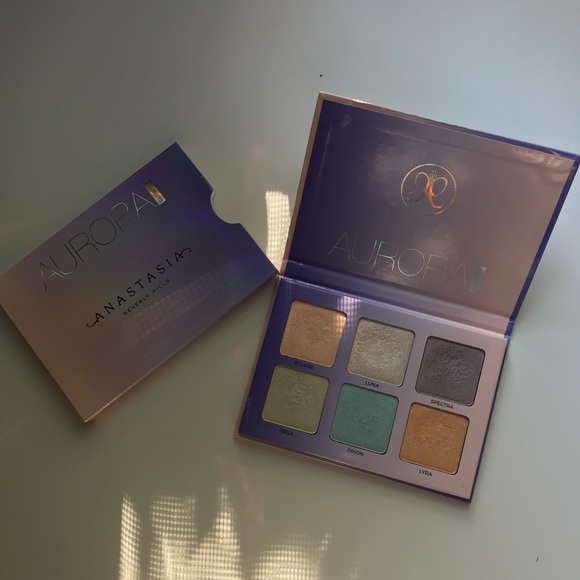 Anastasia Beverly Hills Other - SOLD!!!